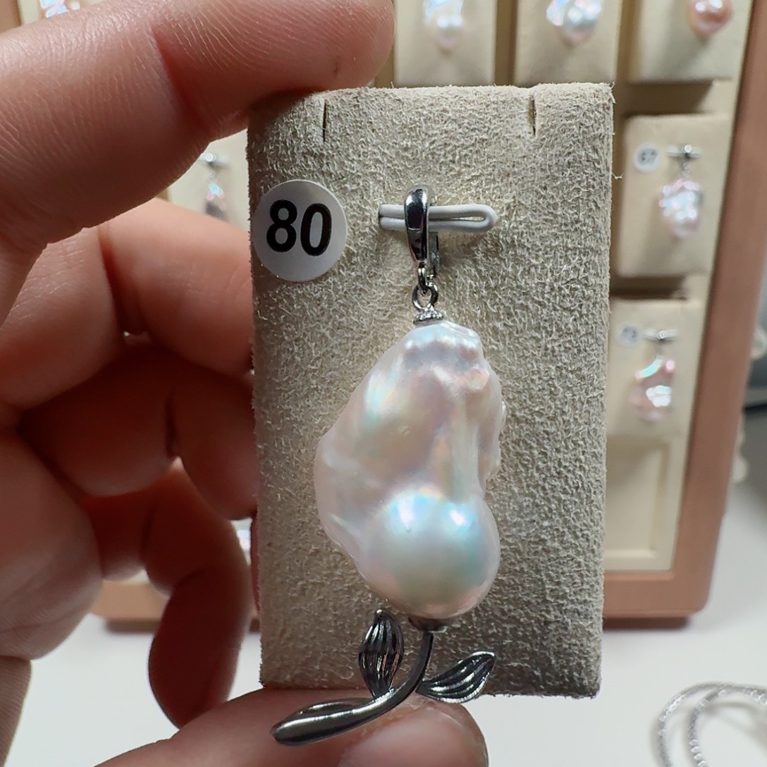 未镶嵌淡水珍珠颈饰