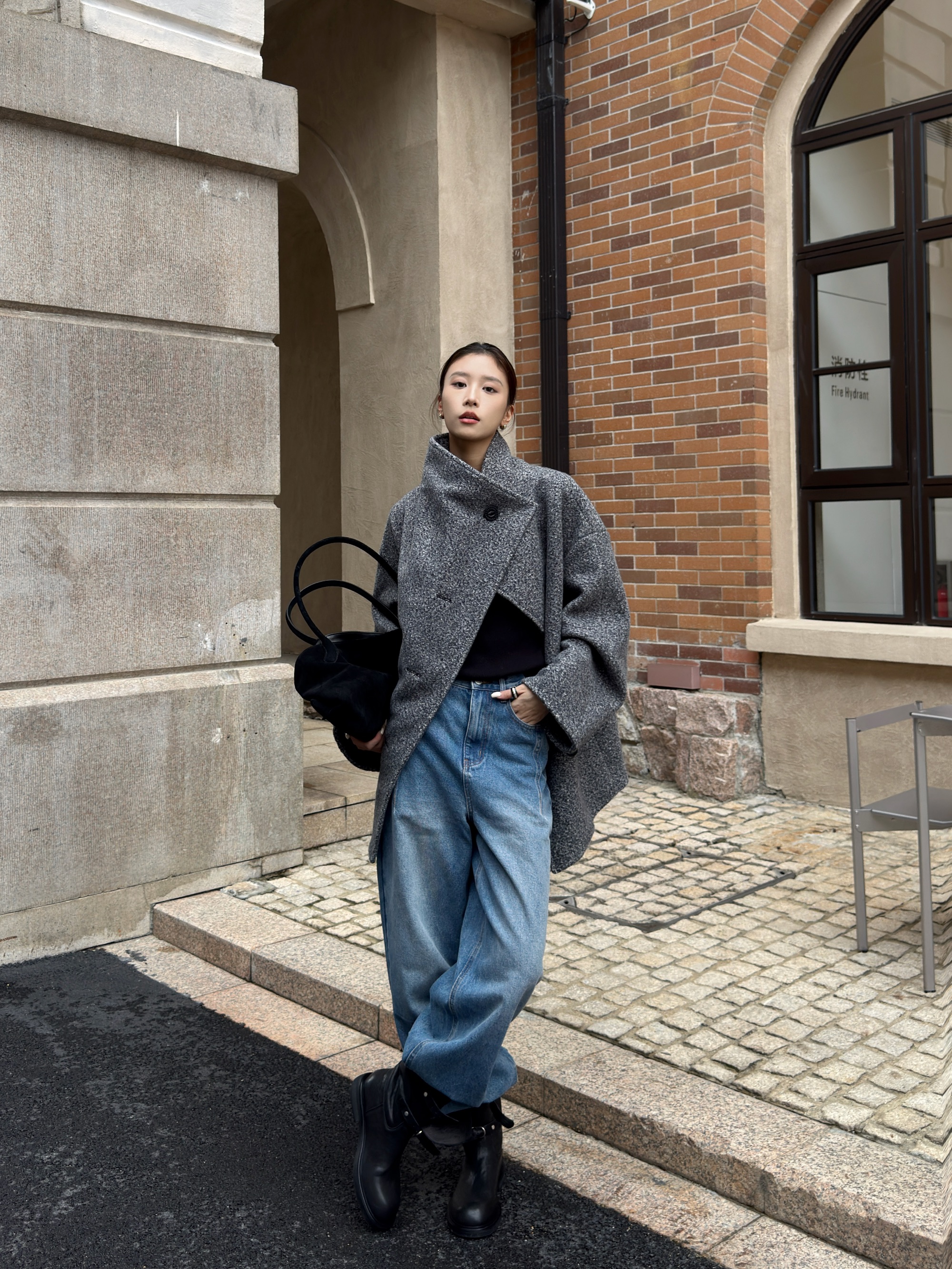 宇苗huym  短款夹棉呢料立领设计高级感外套