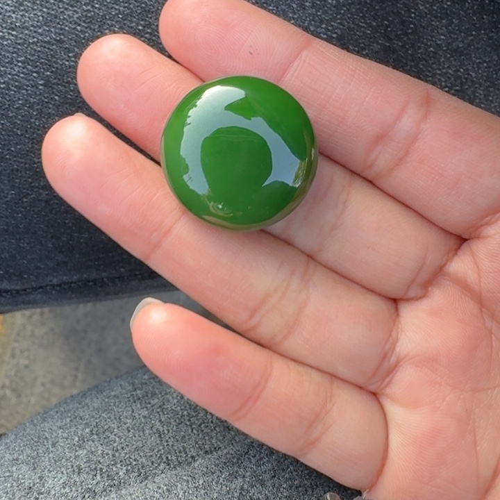 上***居和田玉未镶嵌颈饰