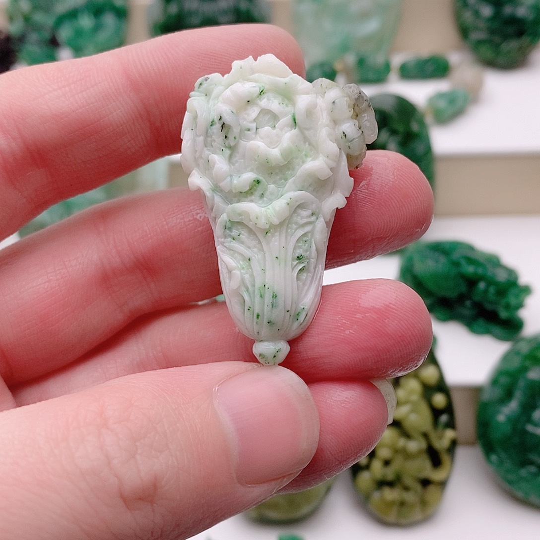 独山玉吊坠未镶嵌