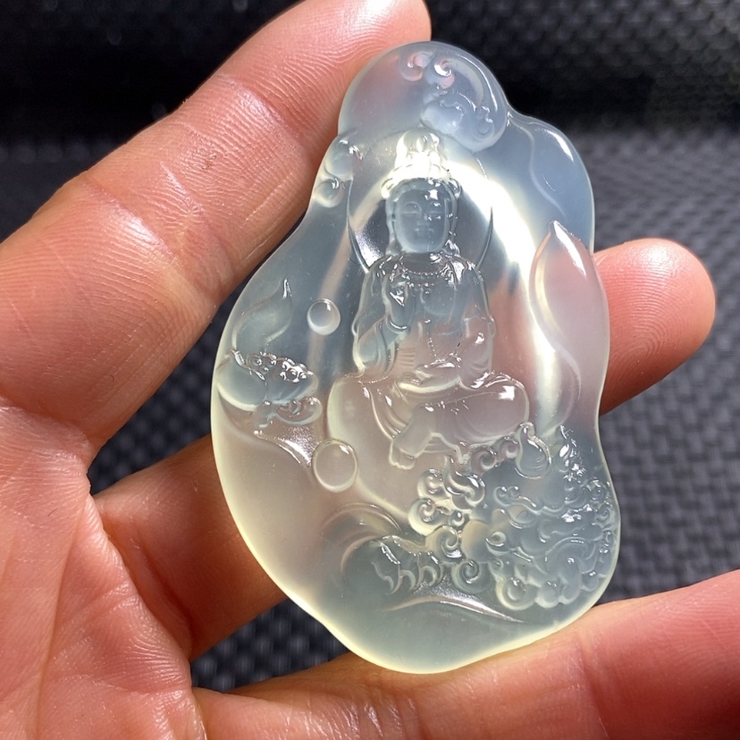 【闪购商品】蛇纹石玉颈饰未镶嵌