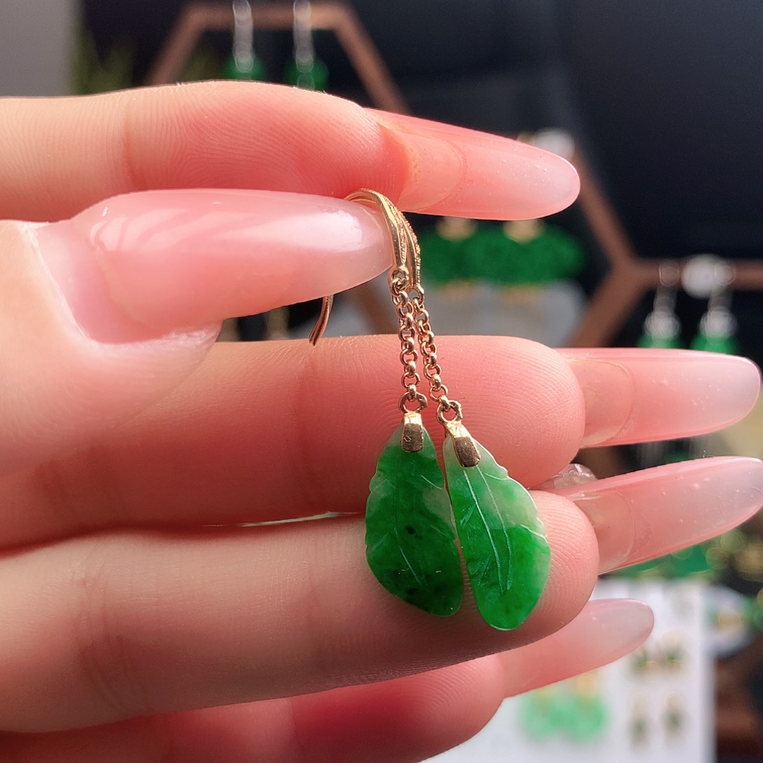 翡翠耳饰18K金镶嵌耳饰