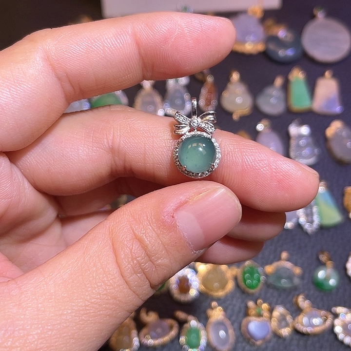 翡翠银S925镶嵌吊坠(不含链)天然翡翠