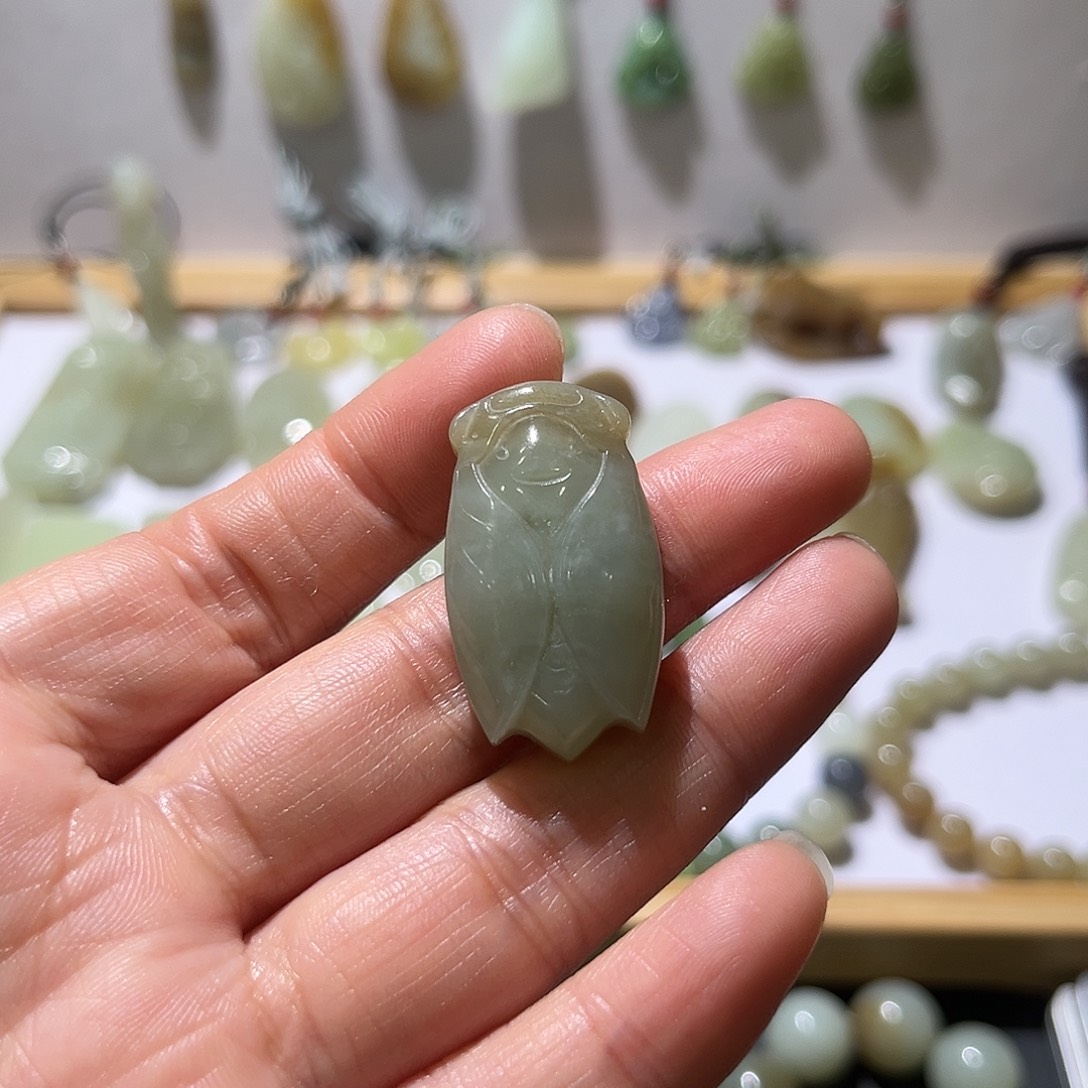 和田玉颈饰未镶嵌