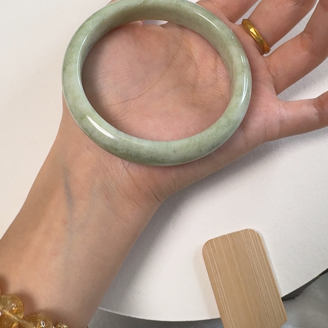 蓝田玉（蛇纹石化大理石玉）手镯未镶嵌依*