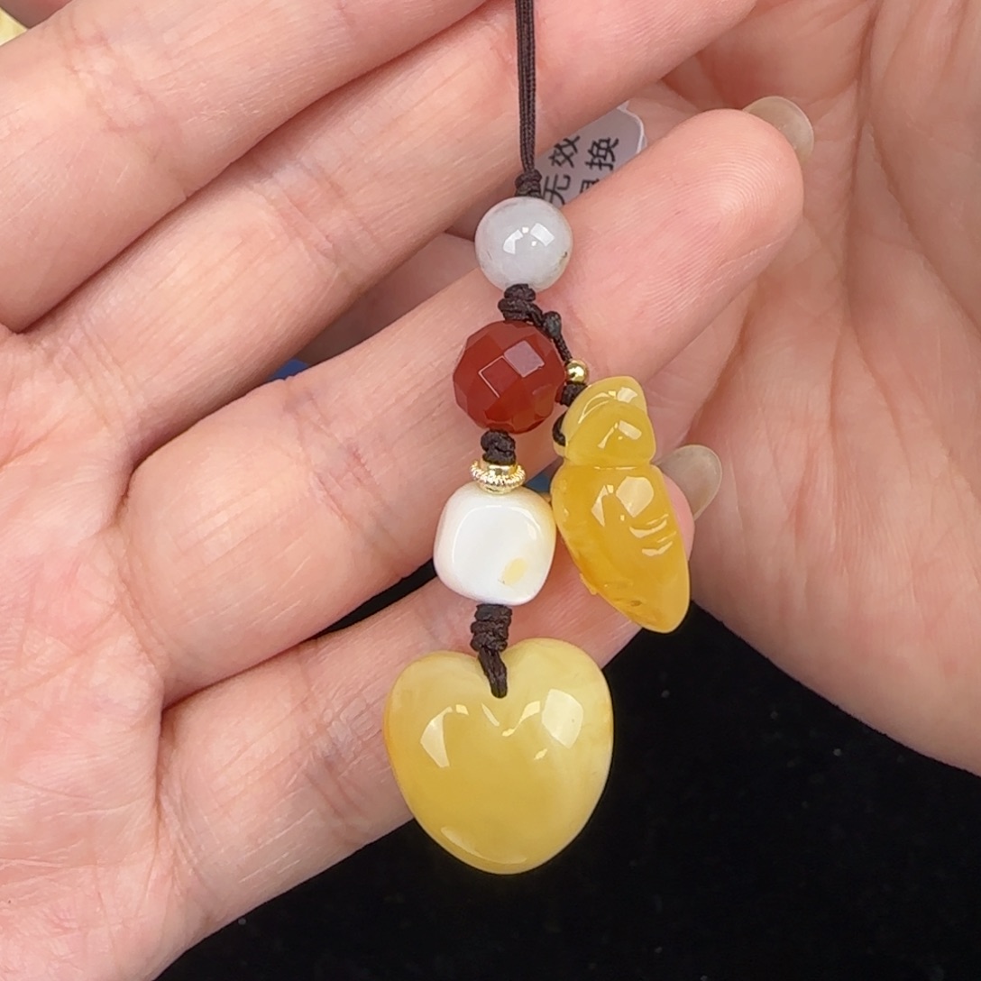 蜜蜡吊坠(赠链)未镶嵌