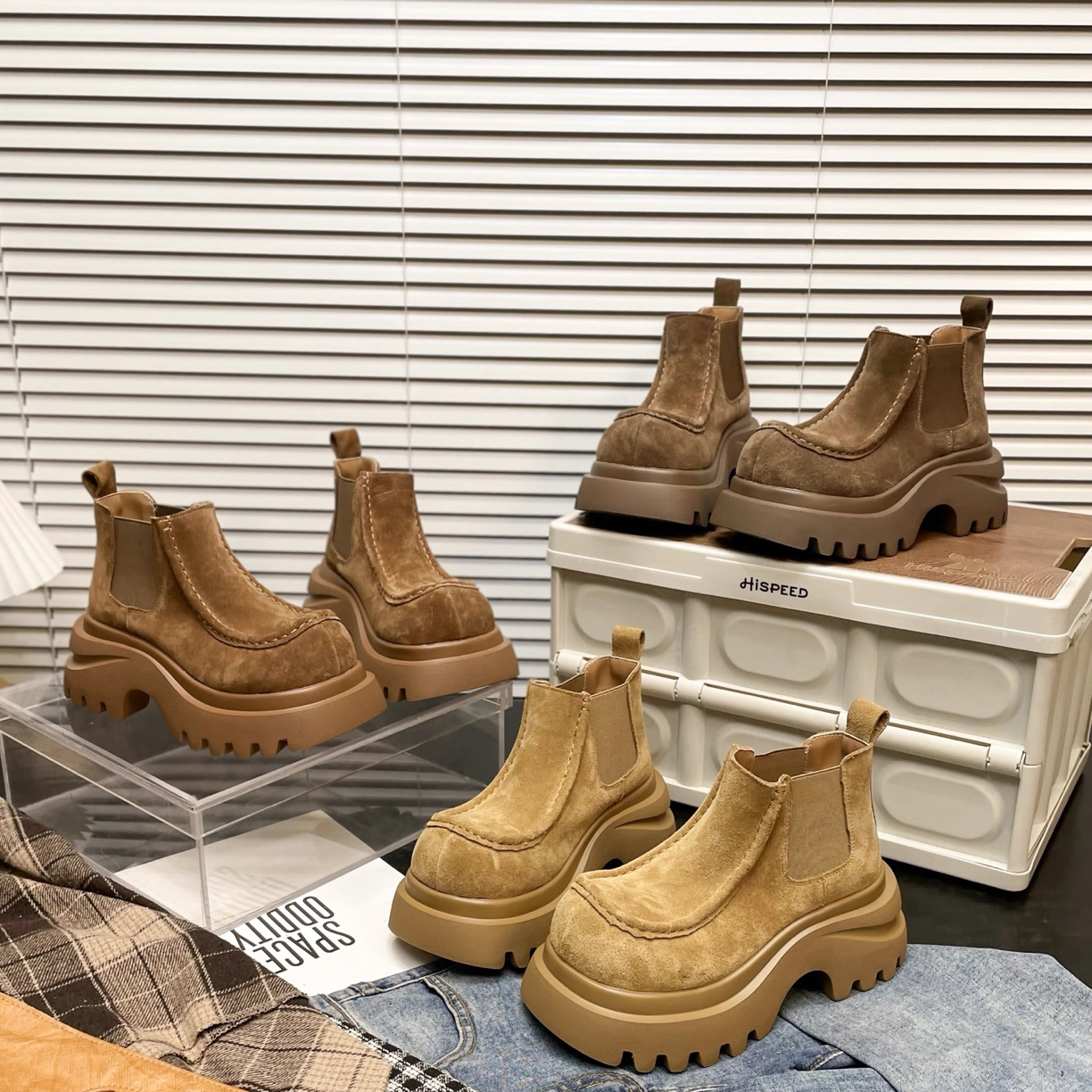 厚底短靴女2025新款复古增高机车靴潮增高马丁靴女瘦瘦靴烟筒靴