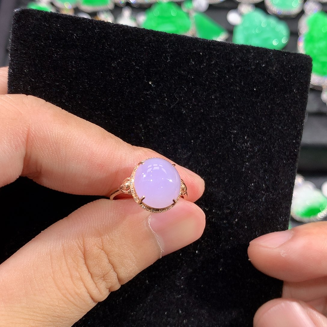 翡翠18K金镶嵌戒指