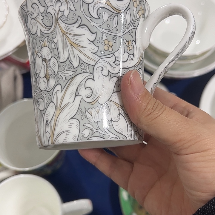 碗微瑕骨瓷马克杯矢车菊一个