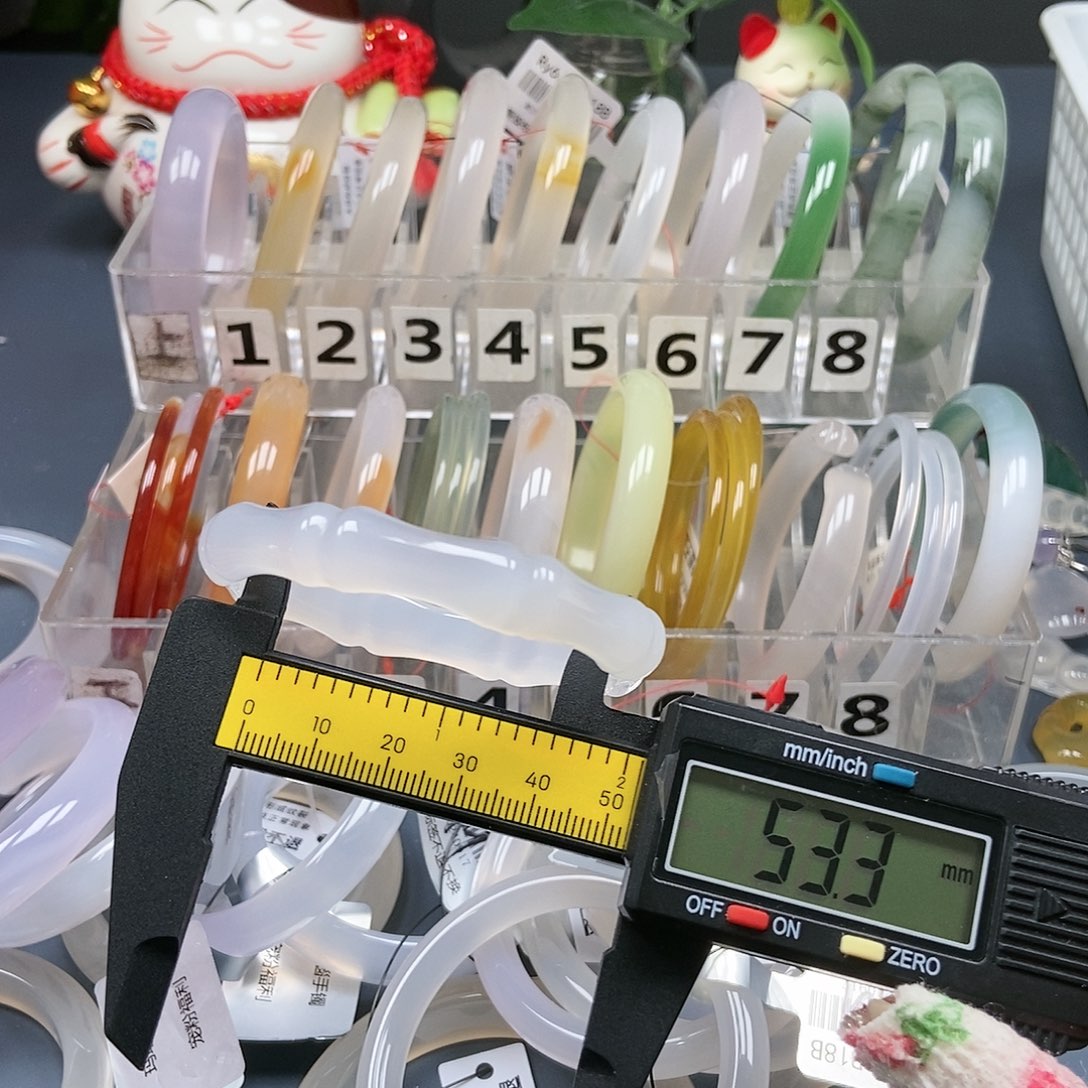 玛瑙/玉髓手镯未镶嵌32