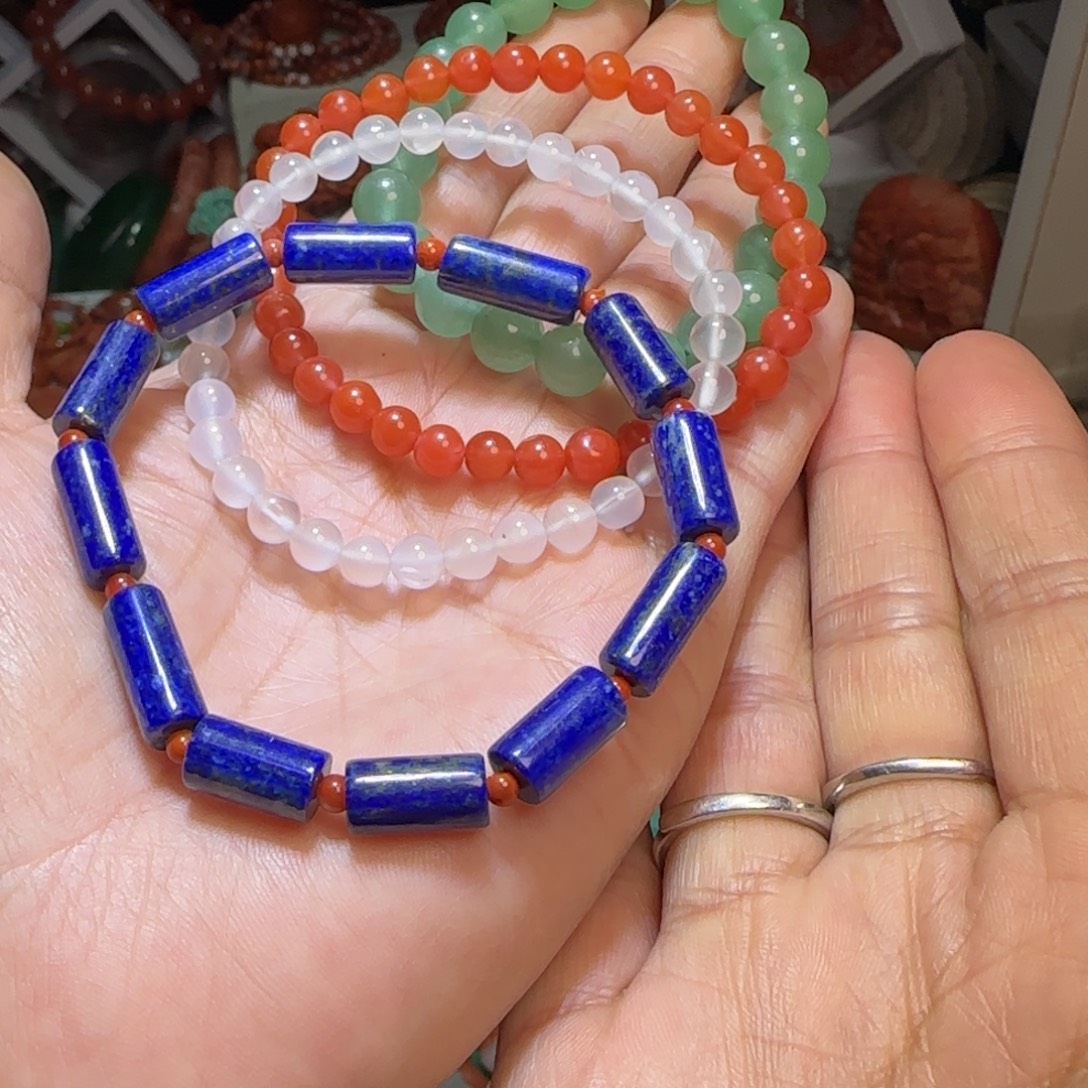 南红玛瑙未镶嵌手链