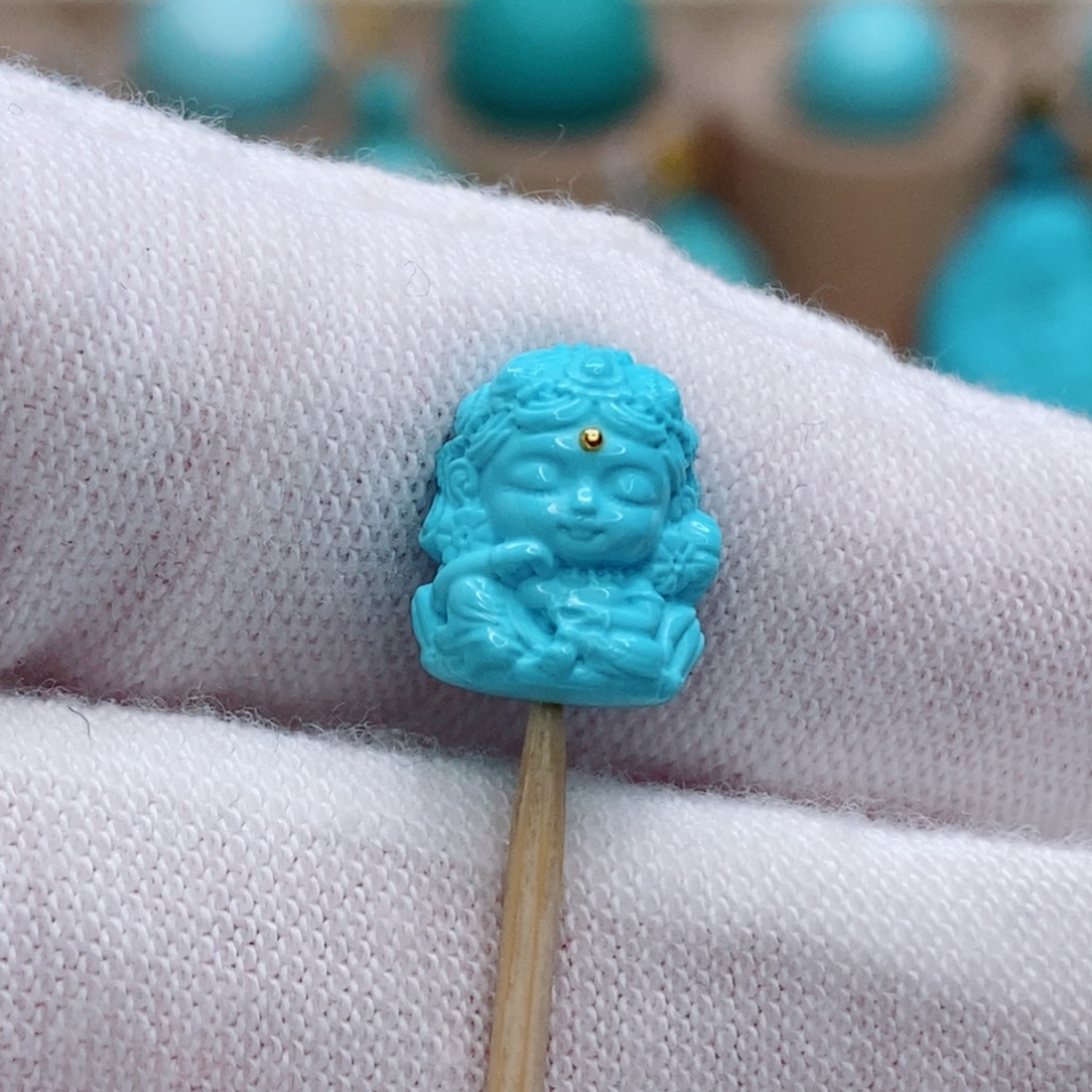 绿松石未镶嵌珠宝奇石