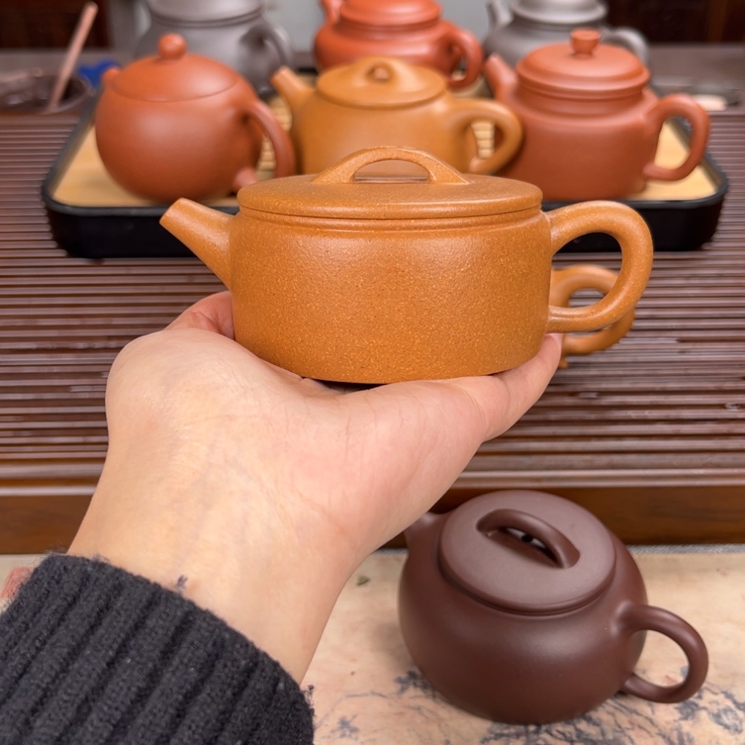 紫砂茶壶黄金段汉瓦120CC