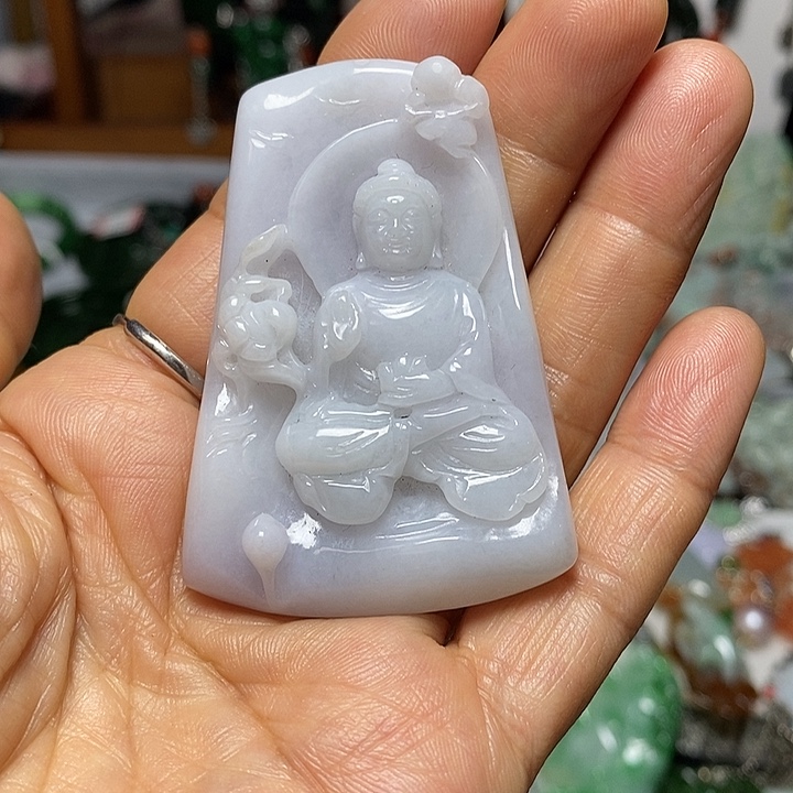 翡翠未镶嵌吊坠(赠链)