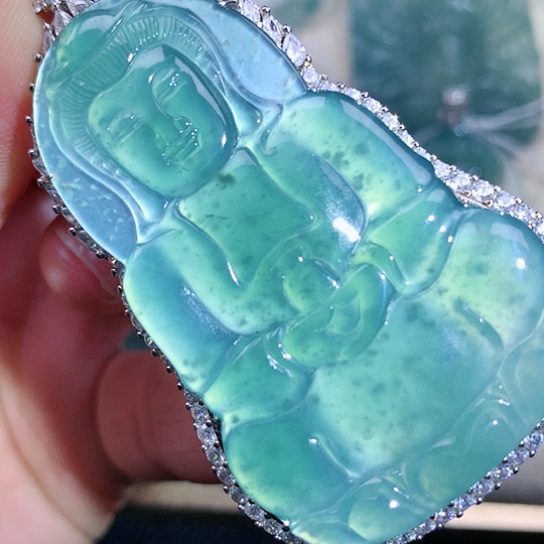 【闪购商品】翡翠颈饰银S925镶嵌天然翡翠