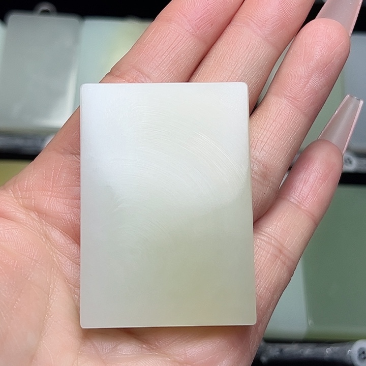 和田玉颈饰未镶嵌日*