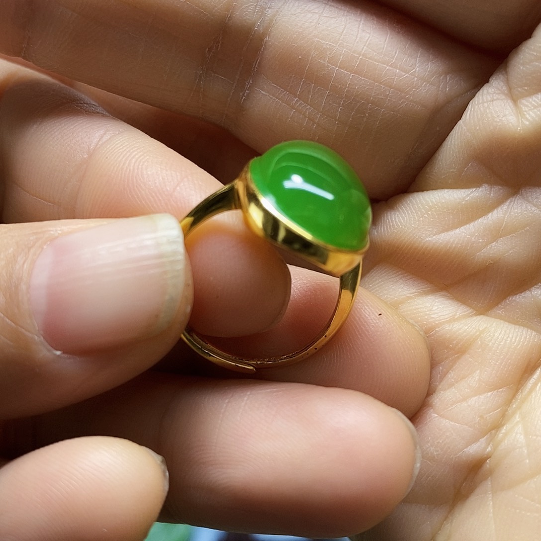 银S925镀金镶嵌和田玉挂件女****。