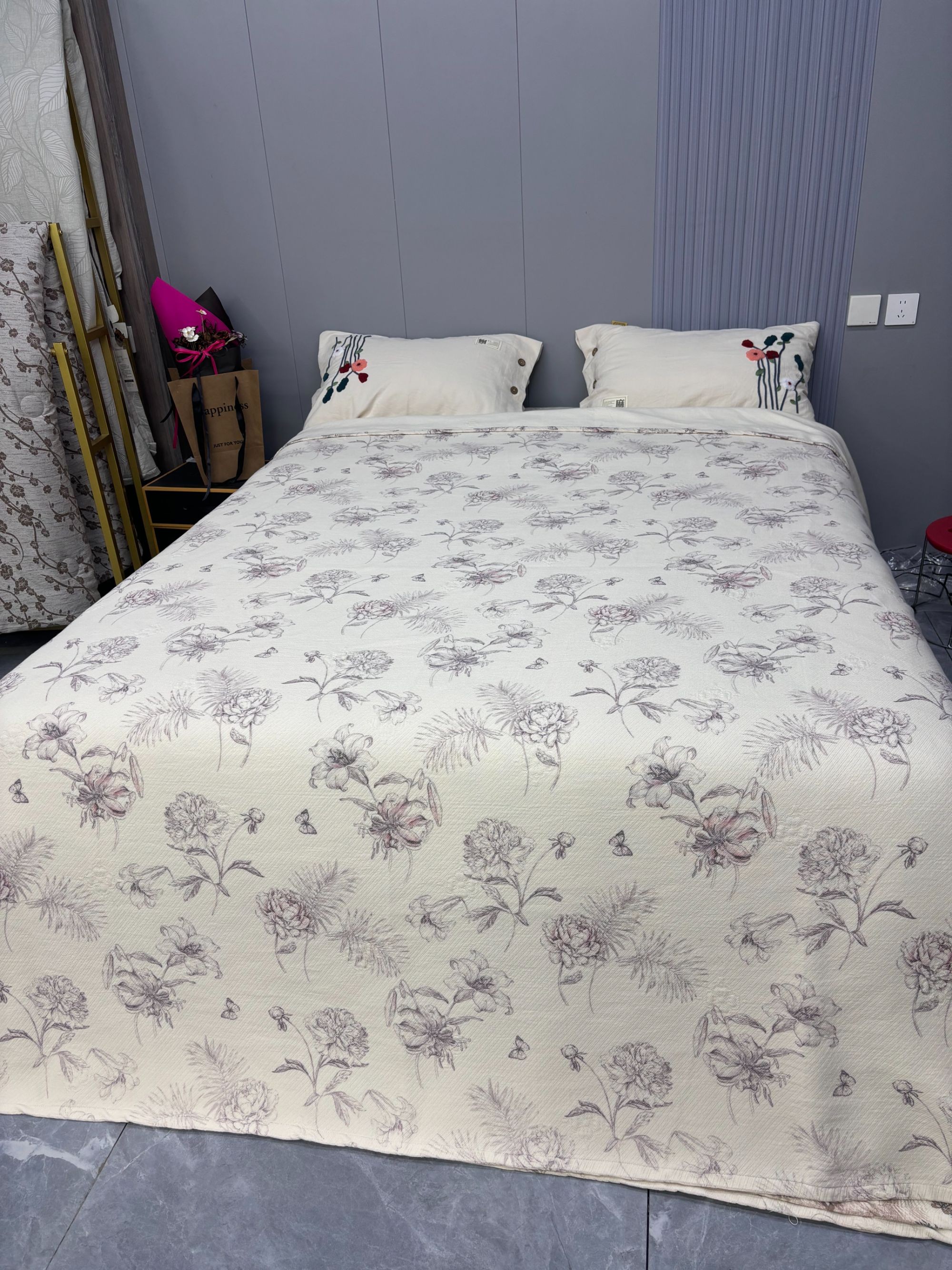 【蝶飞彩梦】230cm*250cm高端多功能秋冬加厚四季亲肤床盖