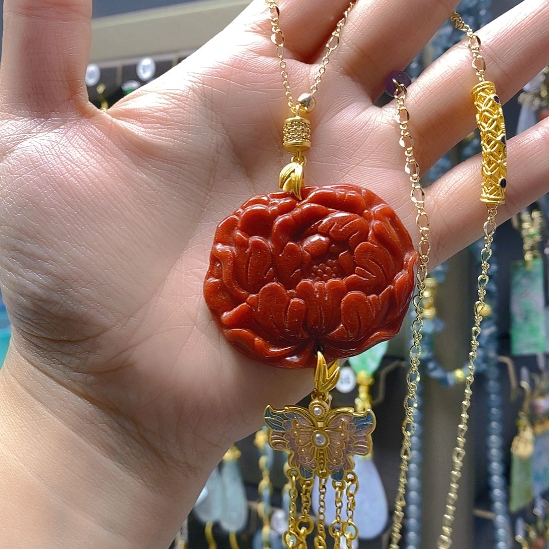 未镶嵌翡翠耳饰翡翠