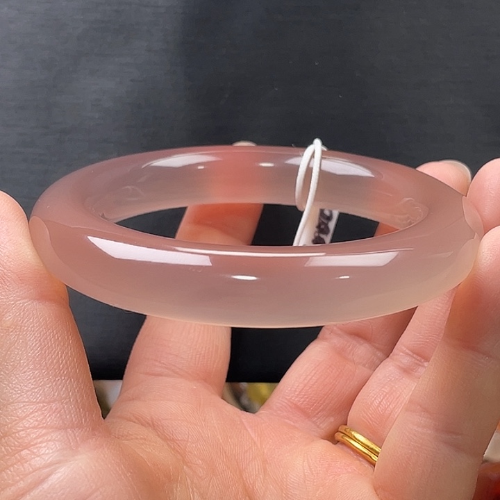 玛瑙/玉髓未镶嵌手镯60.4