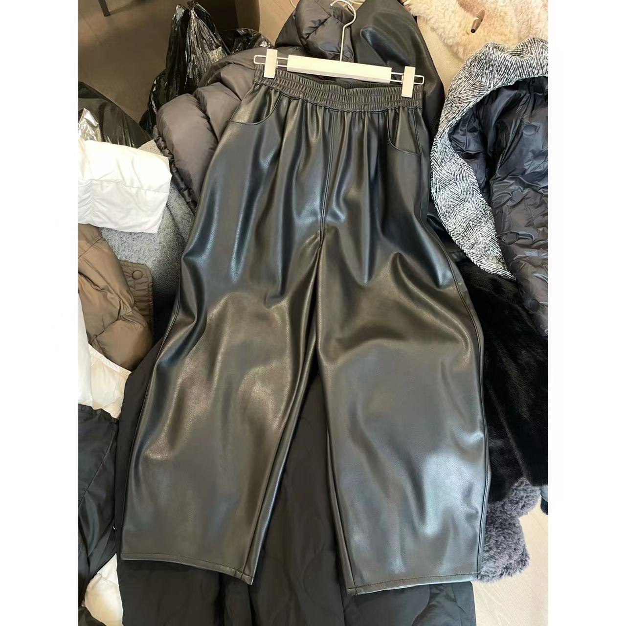 【请把裤子焊腿上】一条可以百搭的高定款皮裤 2312A1935