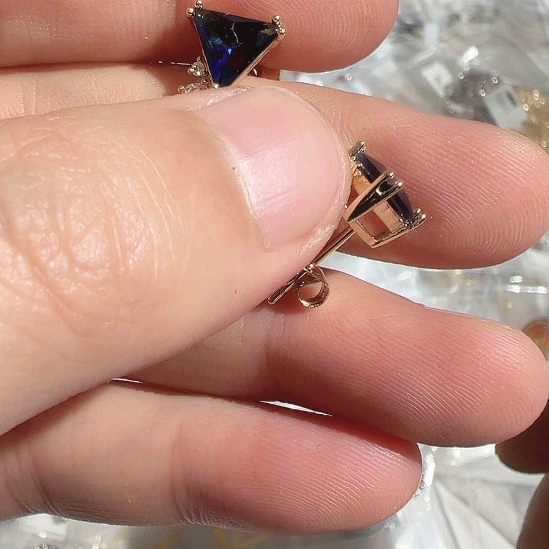 珐琅铁合金1111111