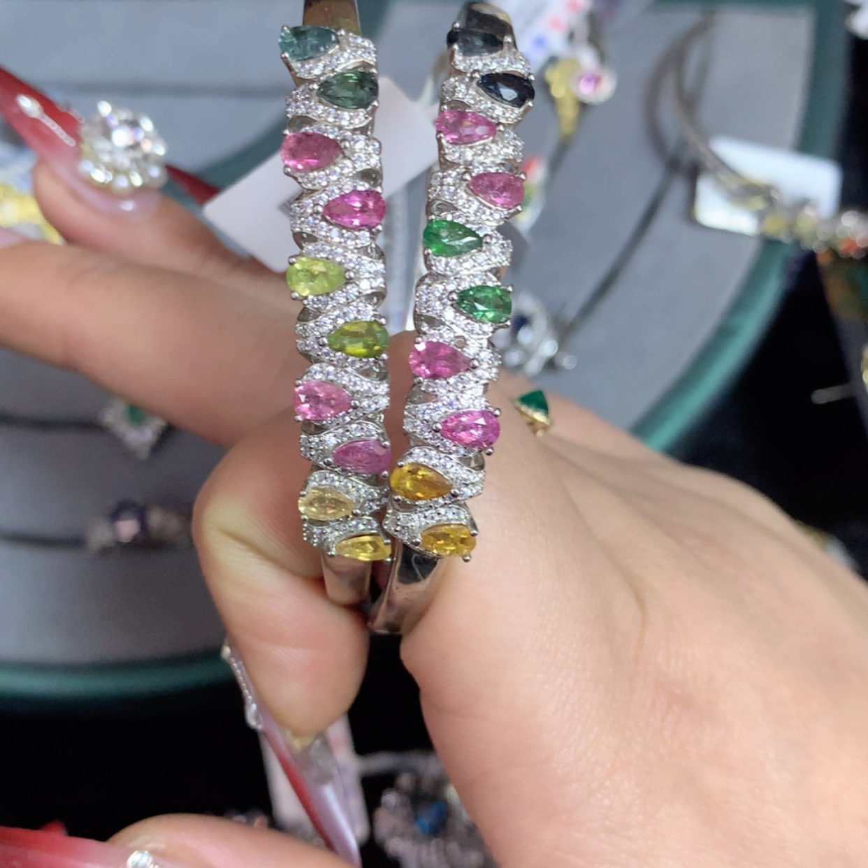 【闪购商品】瓷片楚楚中古满50包邮