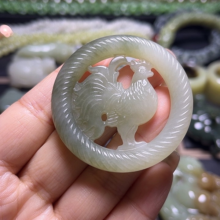未镶嵌和田玉挂件