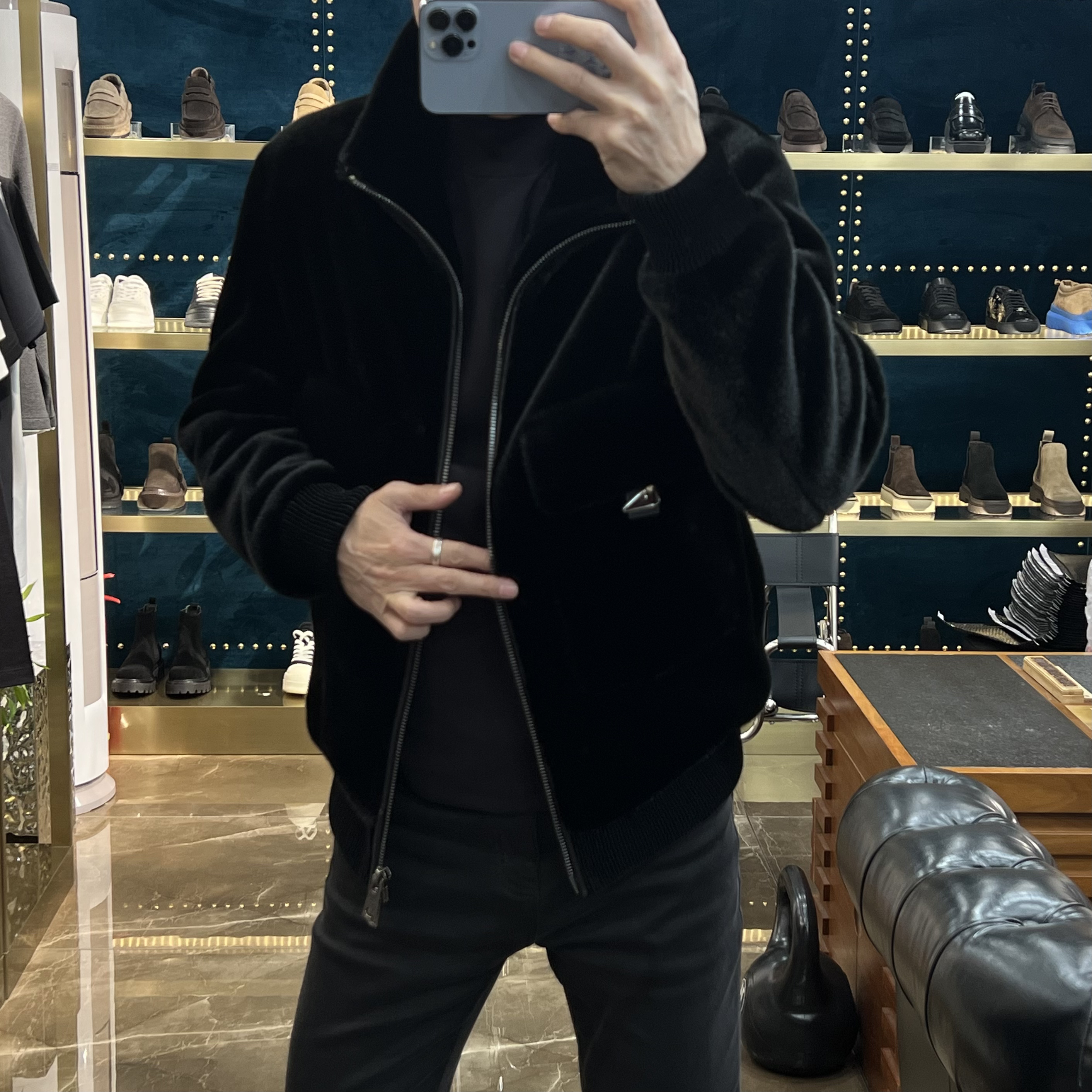 5885高奢拼羊皮高密度钻石绒夹克