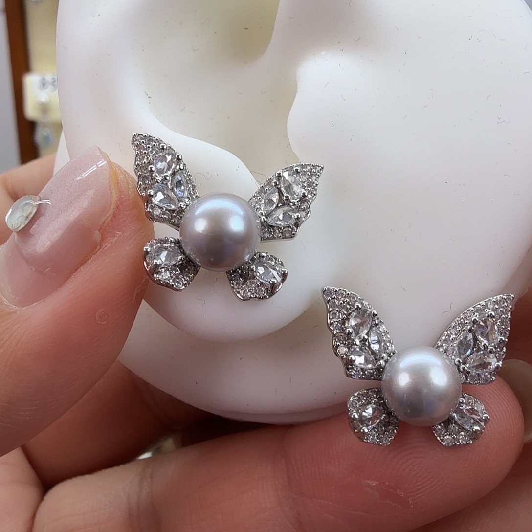 淡水珍珠耳饰未镶嵌