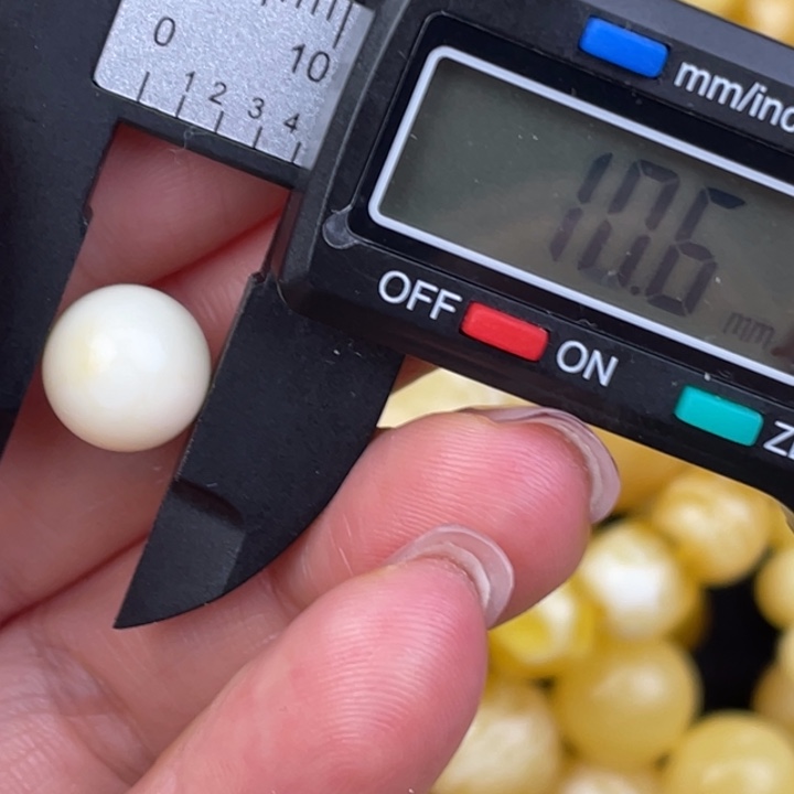 蜜蜡未镶嵌裸石236