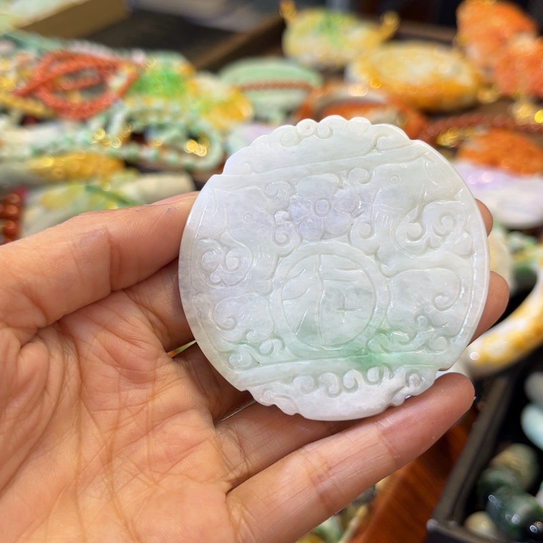 翡翠颈饰未镶嵌待编款