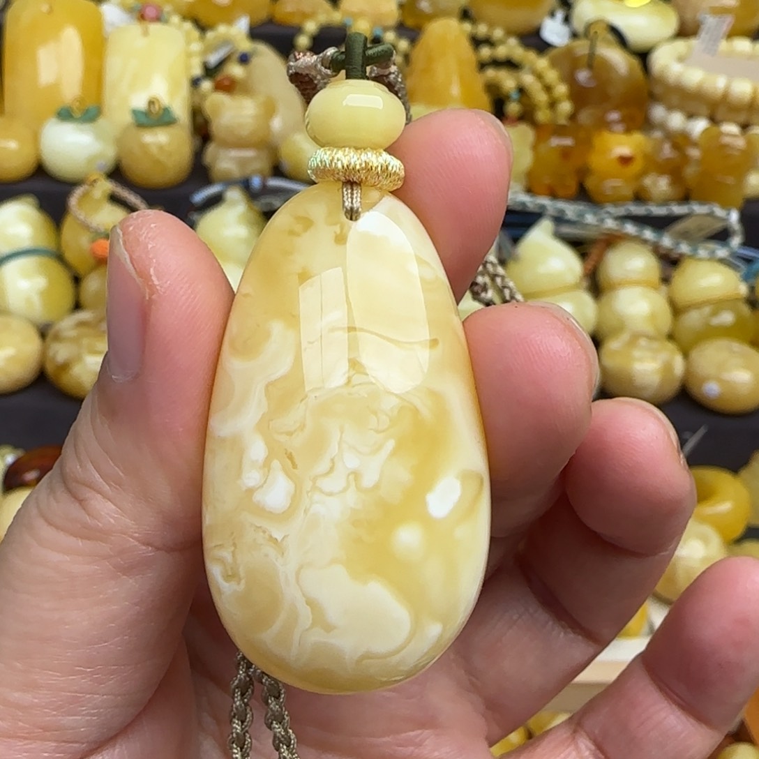 蜜蜡套链未镶嵌天然俄料浓白妖花蜜蜡水滴吊坠