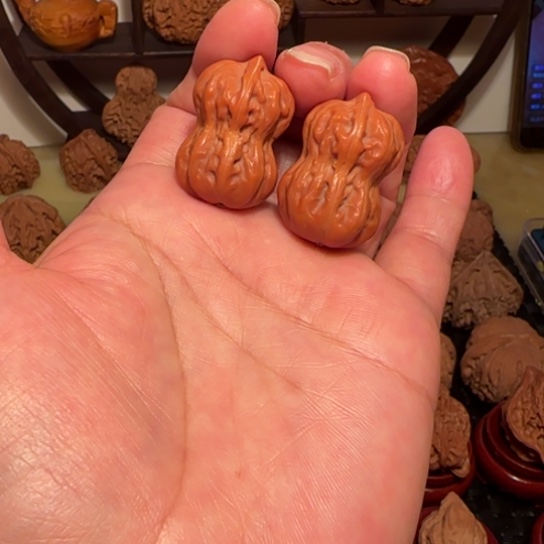 文玩核桃把件花生