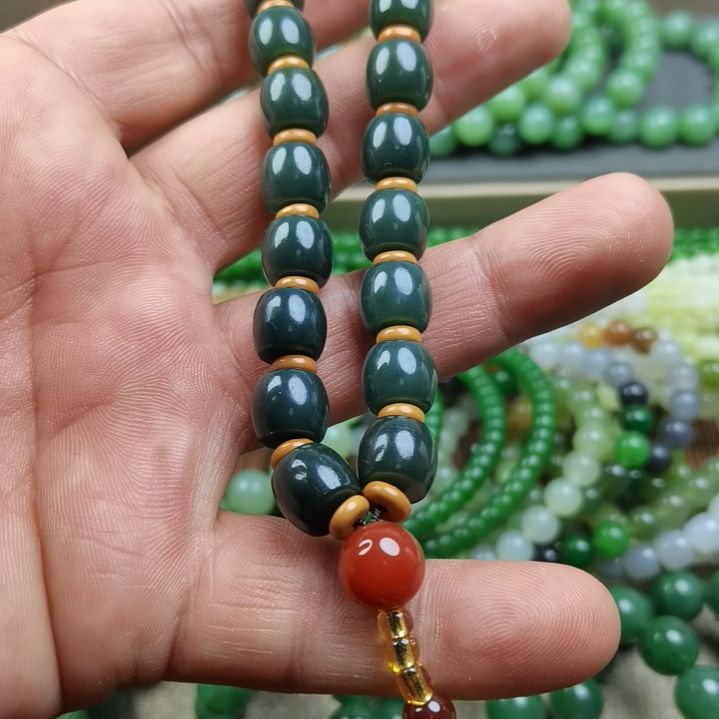 和田玉未镶嵌手链