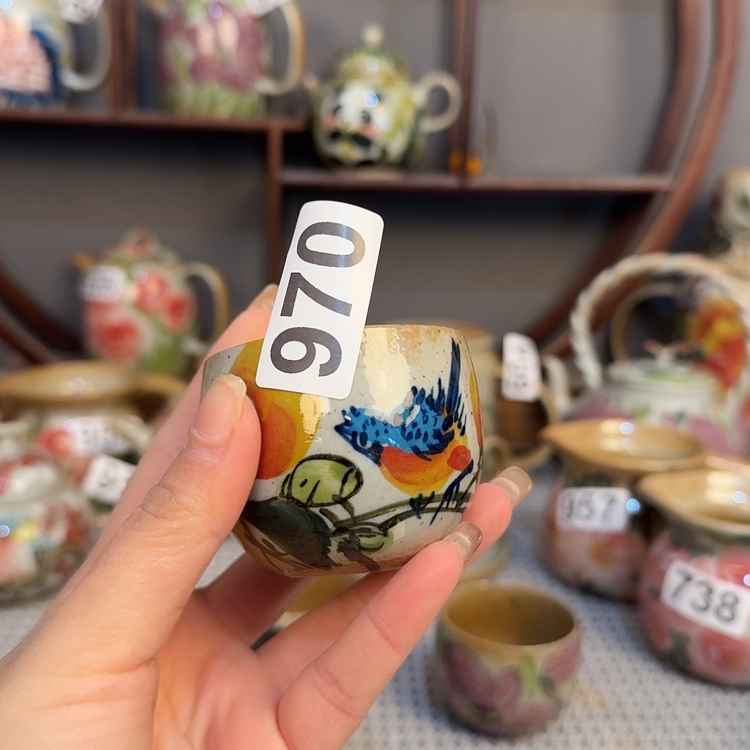 摆件X****咪景德镇手工制作