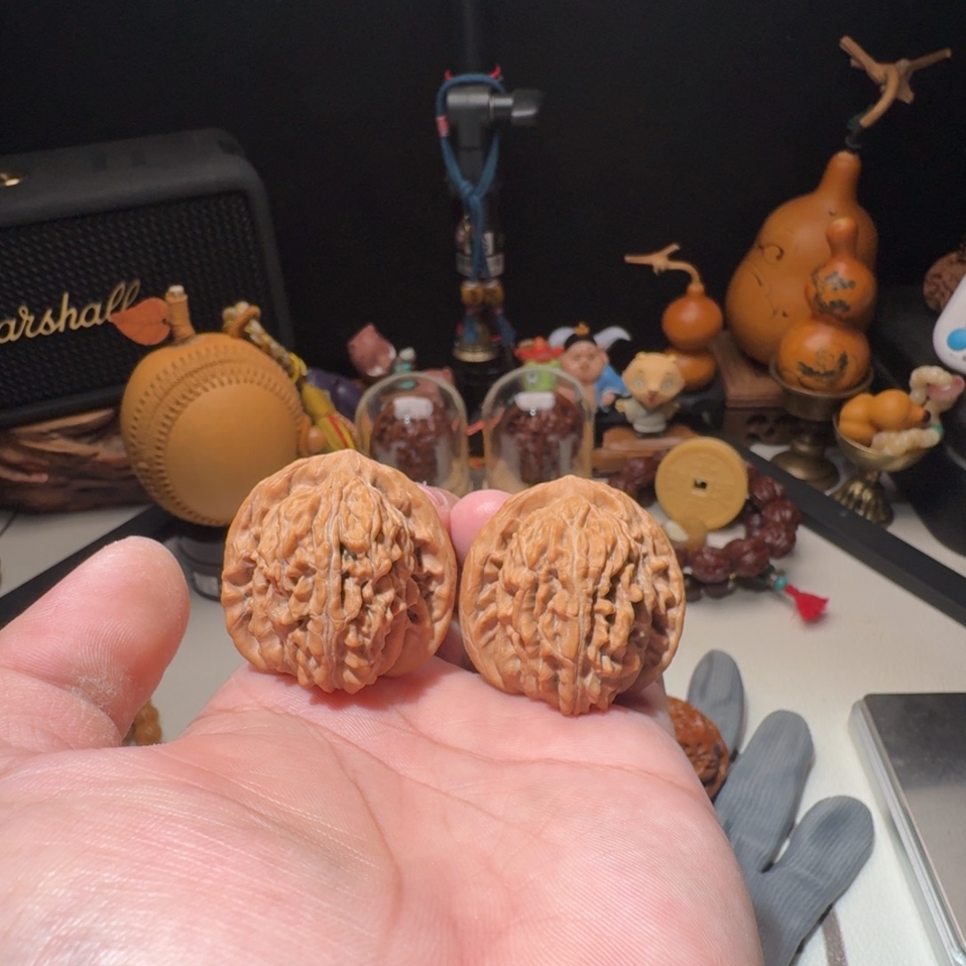 文玩核桃吊坠全品刘怀军一代四座楼编号17精品级