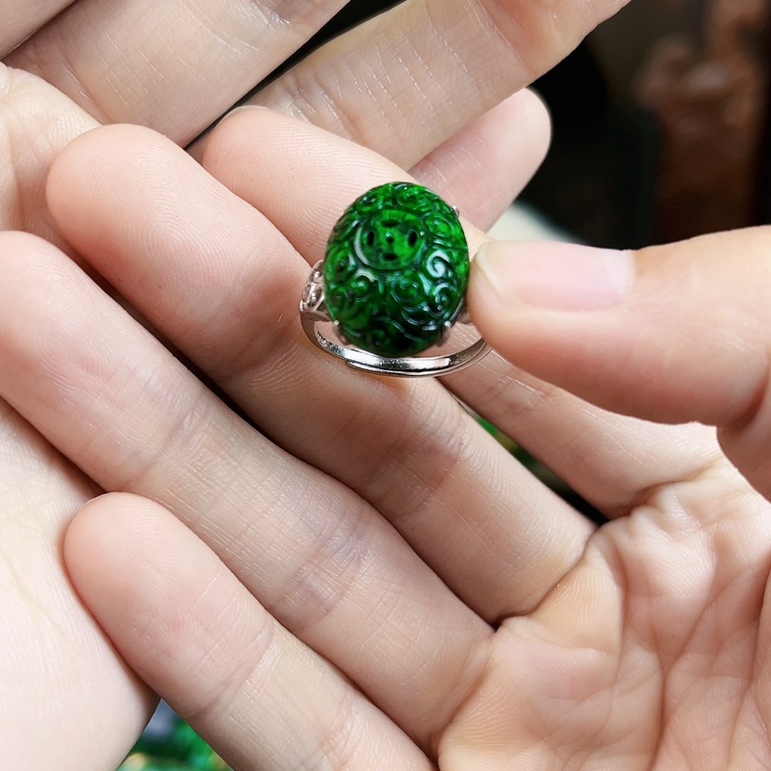 翡翠戒指银S925镶嵌戒指