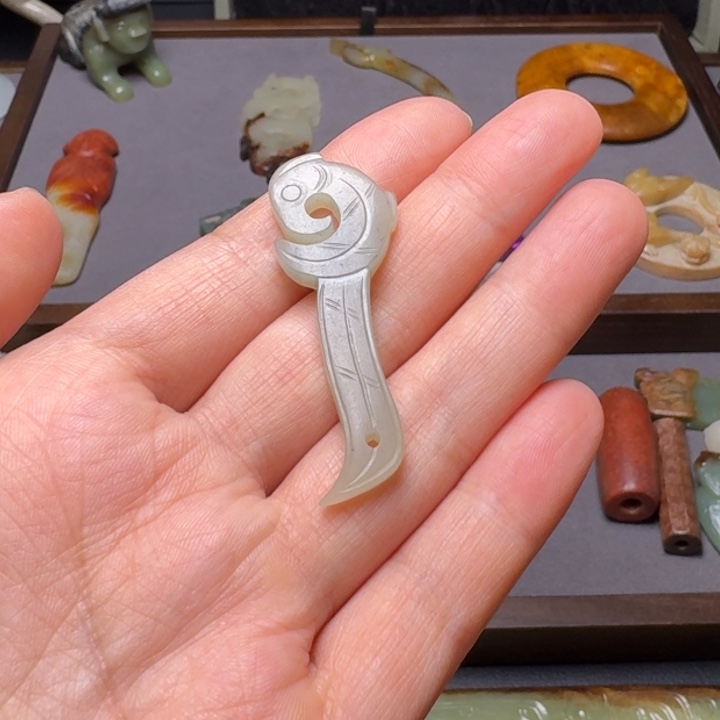 和田玉（糖玉）挂件未镶嵌