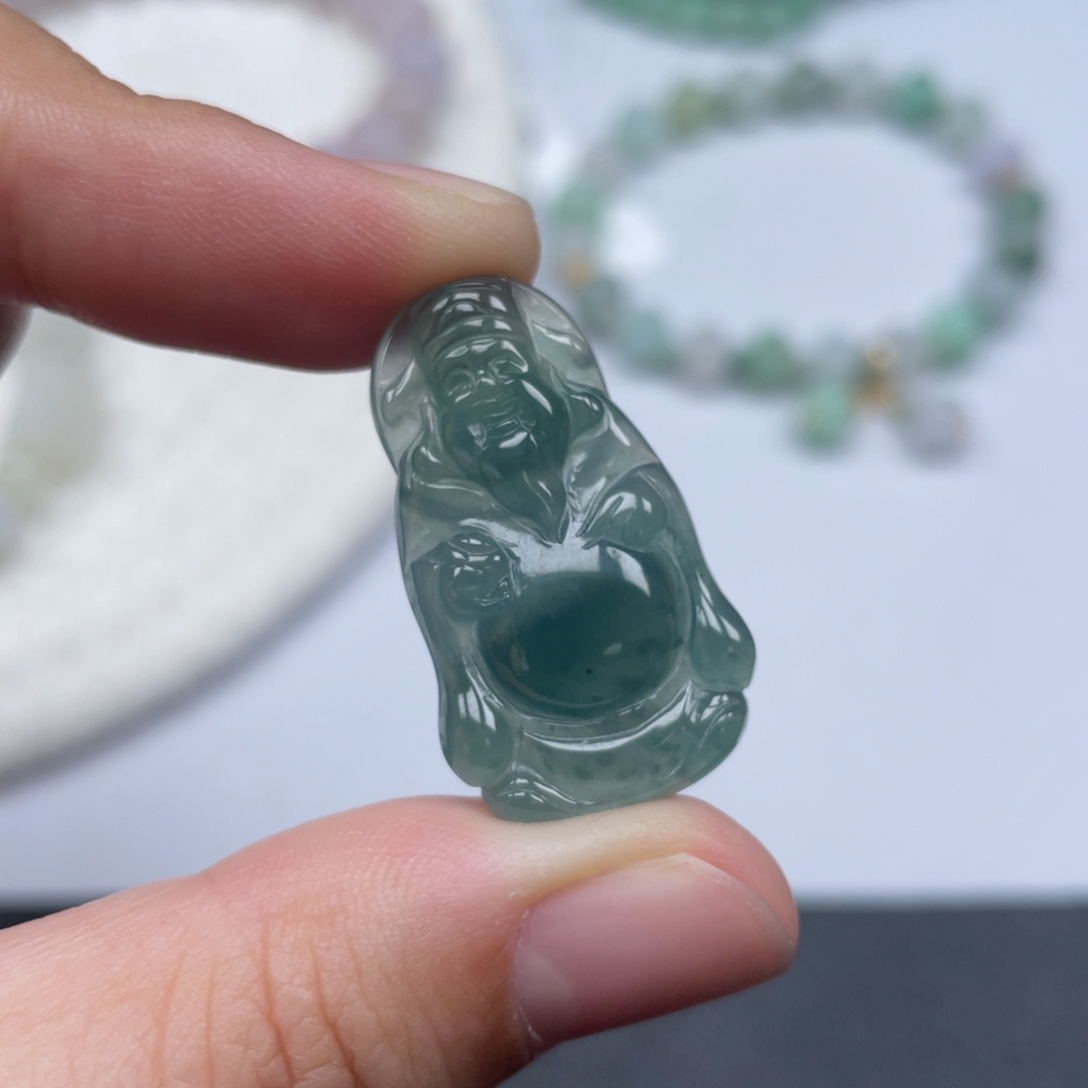 翡翠未镶嵌颈饰天然A货翡翠