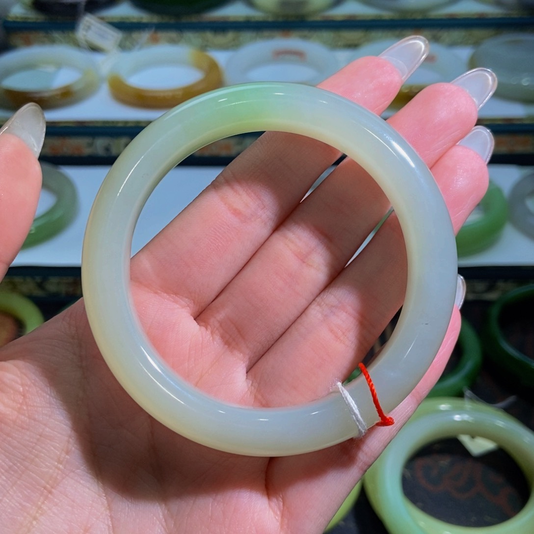 和田玉和田玉未镶嵌小*青海翠青56