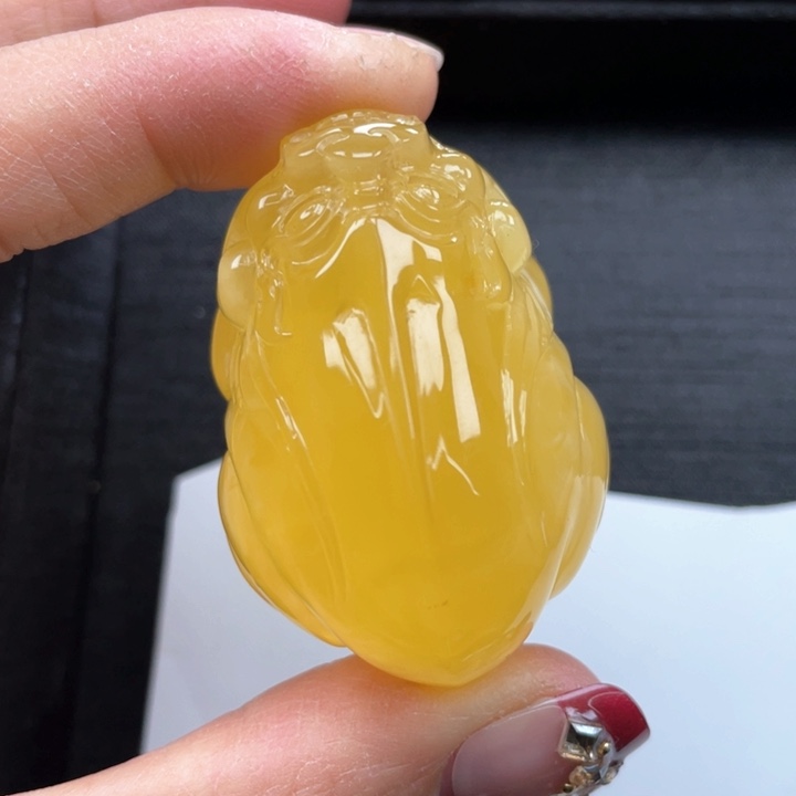 蜜蜡裸石未镶嵌蜜蜡牌子