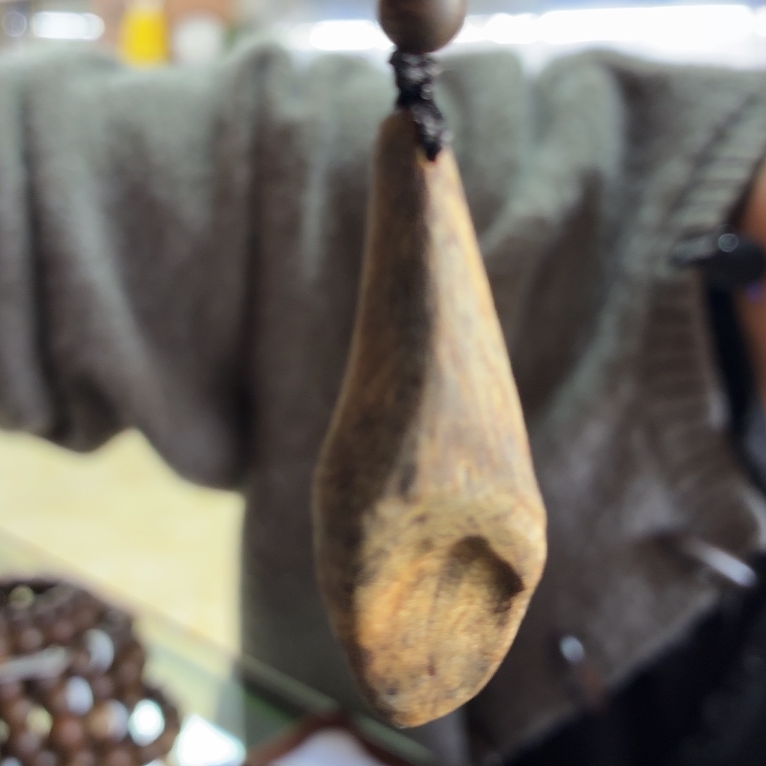 沉香碎屑沉香树丁丁