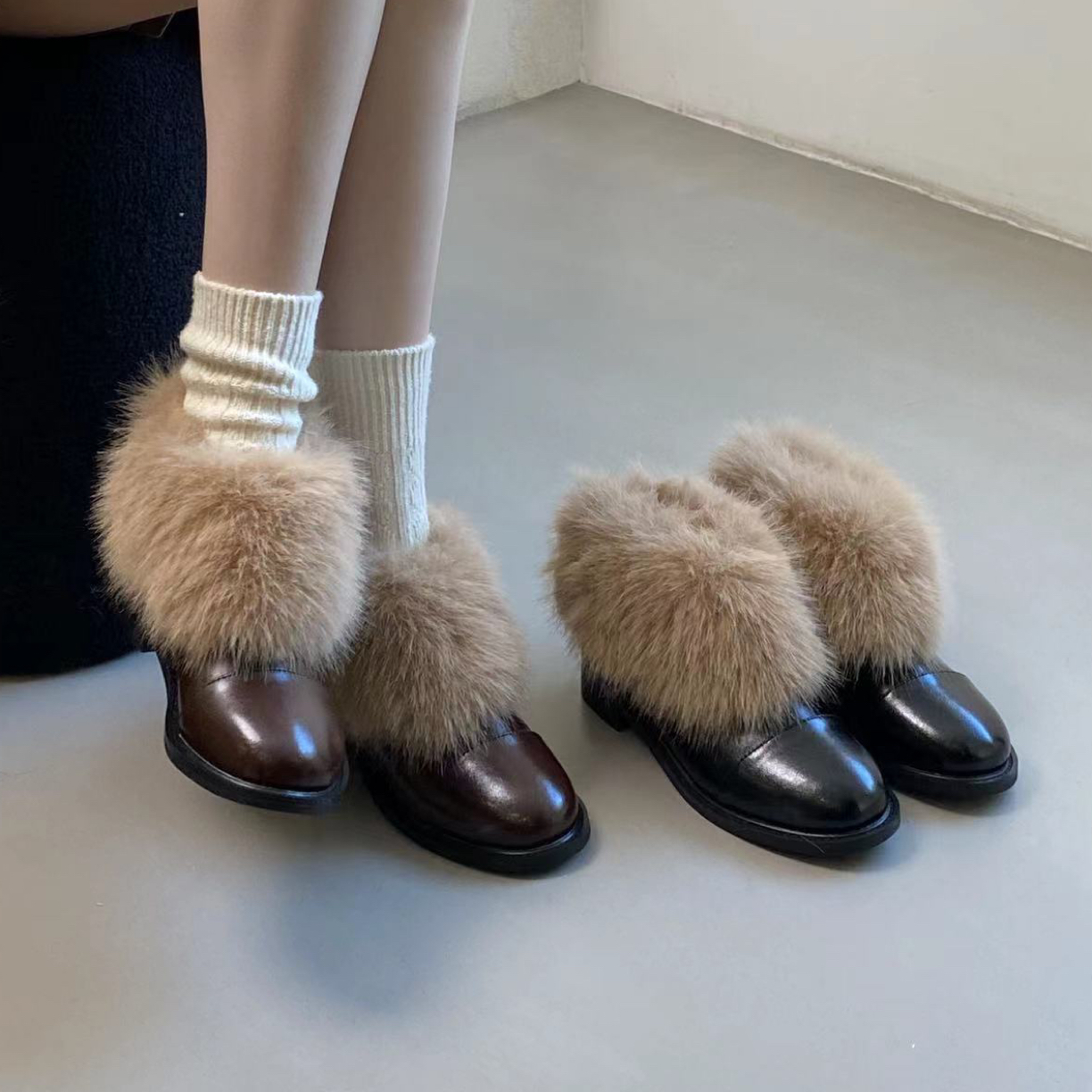圆圆家 268-9 英伦风俄式美学风圆头加绒保暖粗跟玛丽珍毛毛鞋