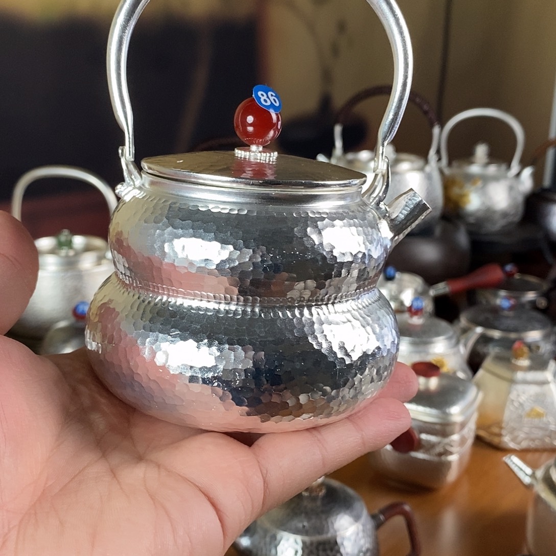 躺***赢手工制作紫铜壶工艺