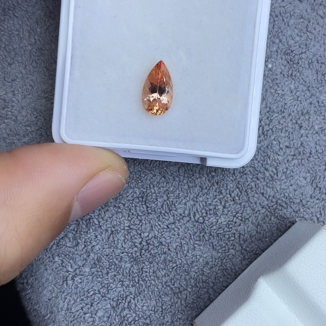 托帕石裸石1.628Ct