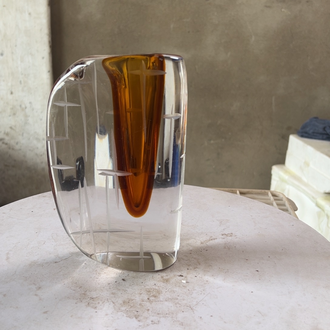 弘扬琉璃花器微瑕高度20