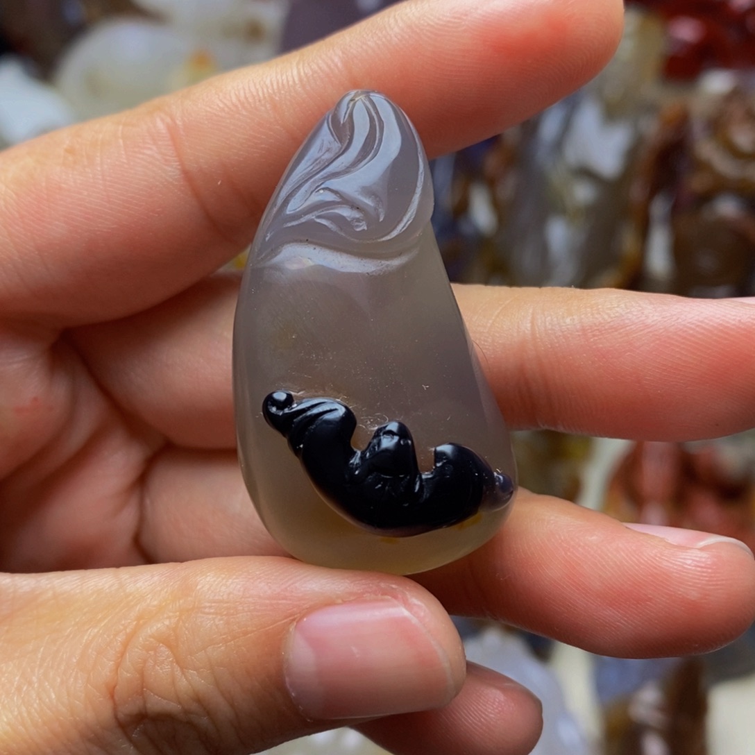 玛瑙/玉髓挂件未镶嵌