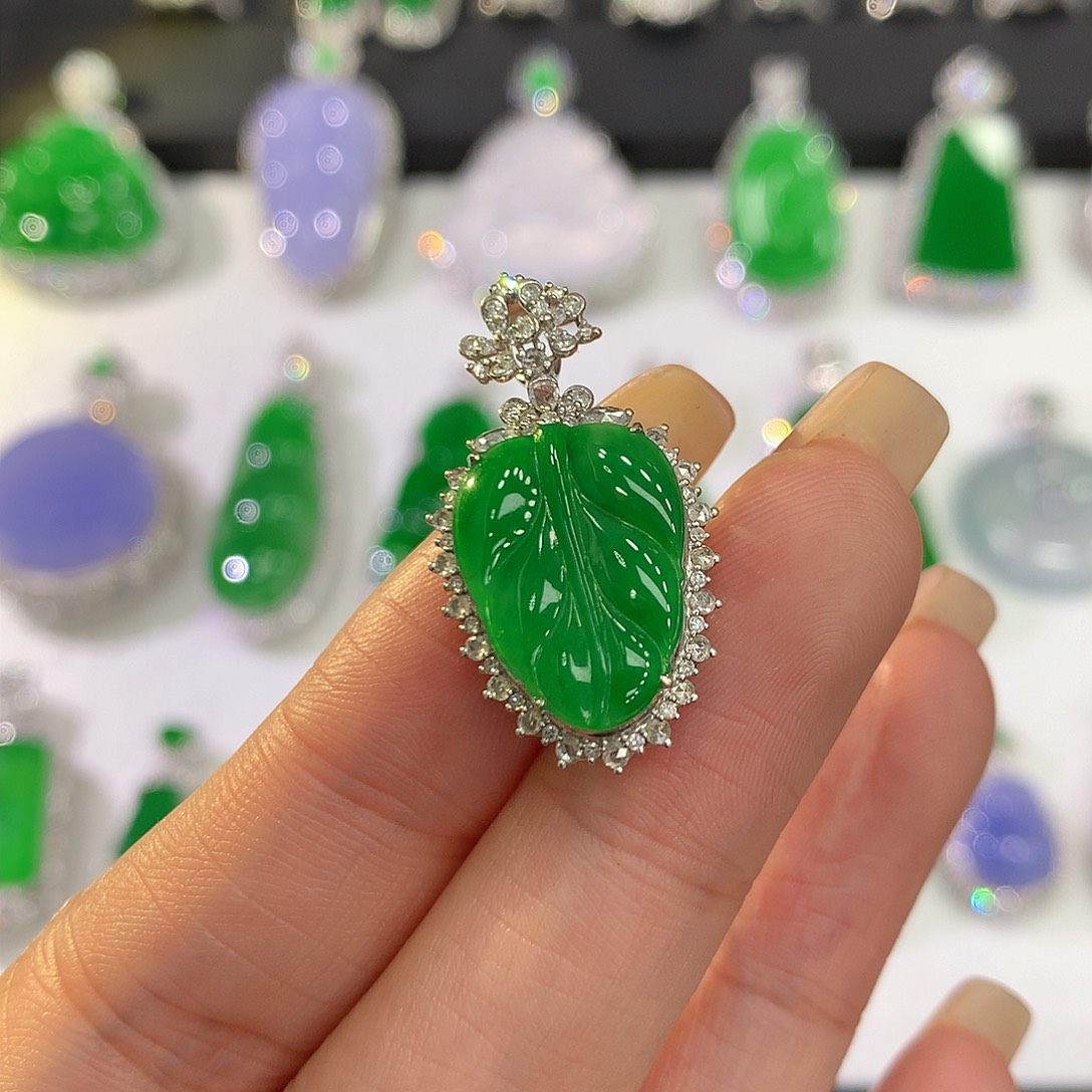 翡翠颈饰18K金镶嵌11111111