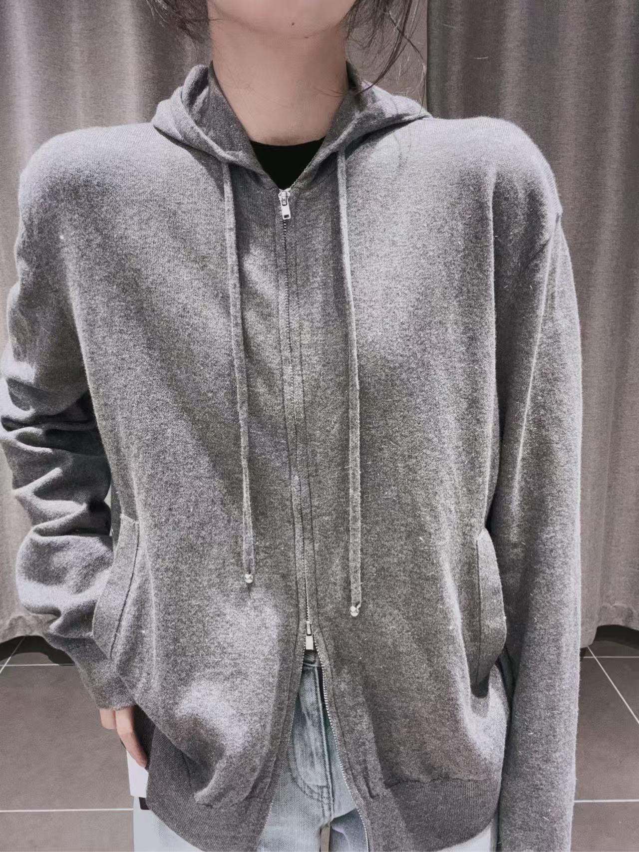 女士亮丝连帽必入拉链针织衫秋季